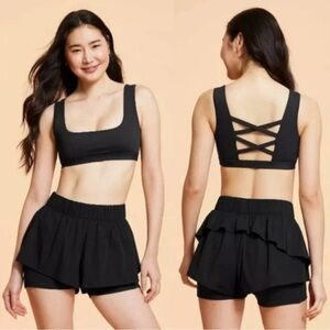 Blogilates Crisscross Bra, Jet Black nwt  🆕